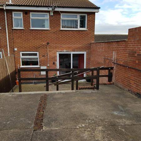 Penllech House - Huku Kwetu Notts - 3 Bedroom Spacious Lovely And Cosy With A Free Parking- Affordable And Suitable To Group Business Travellers Nottingham Exteriör bild