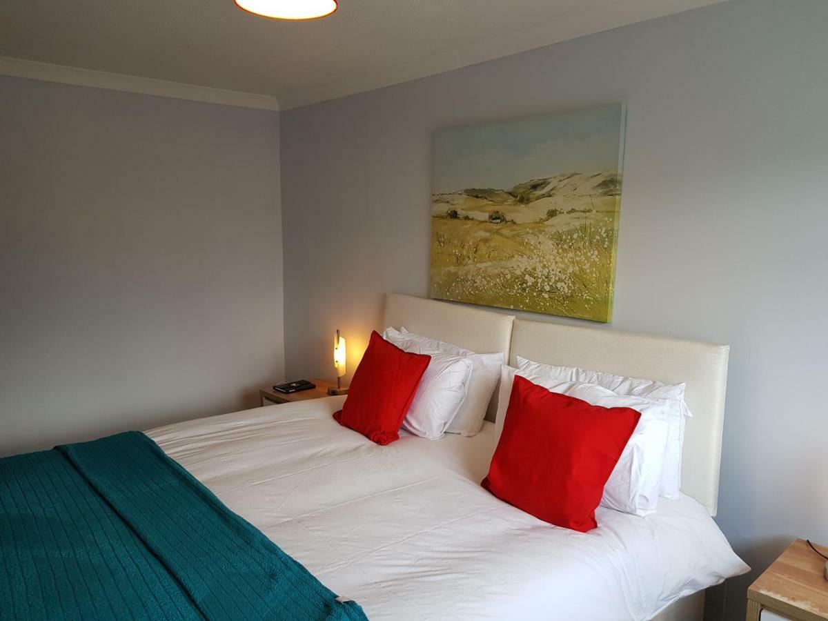 Penllech House - Huku Kwetu Notts - 3 Bedroom Spacious Lovely And Cosy With A Free Parking- Affordable And Suitable To Group Business Travellers Nottingham Exteriör bild